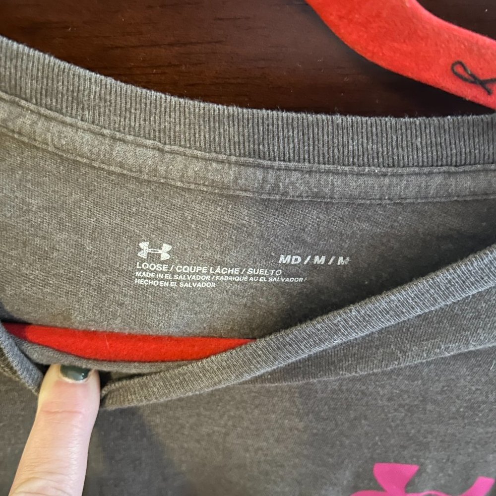 T-shirt - Picture 2 of 3